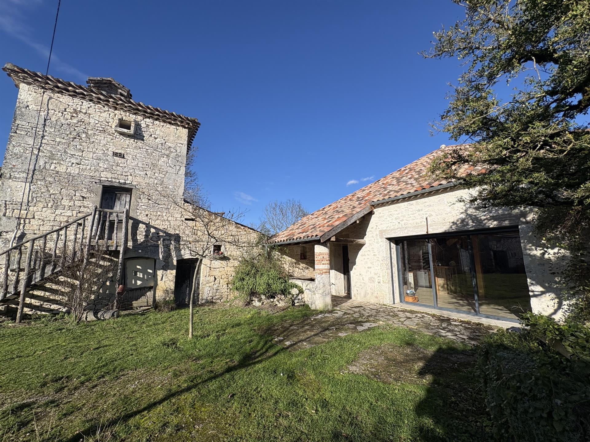 Maison à vendre, 199m², Montaigu-de-Quercy