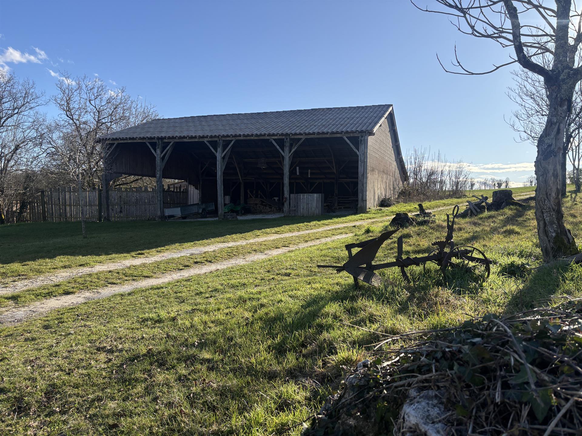 Maison à vendre, 199m², Montaigu-de-Quercy