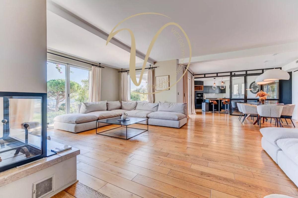 Maison à vendre, 290m², La Colle-sur-Loup