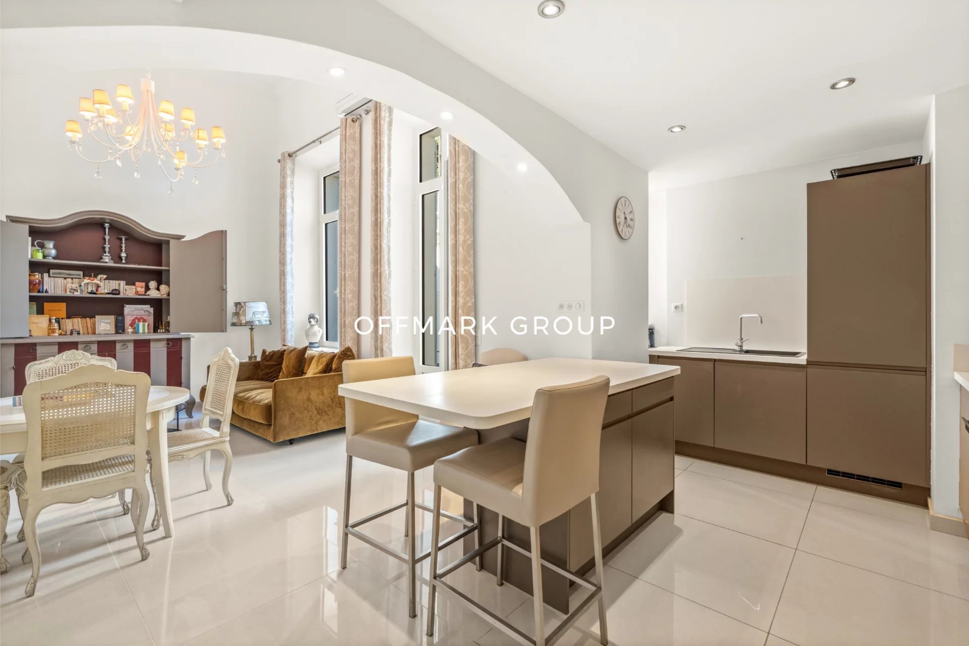 Appartement – Cannes - Plus