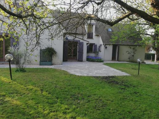 Maison 7 pièces 240 m² · à Guermantes · 240 m² · 725 000 €