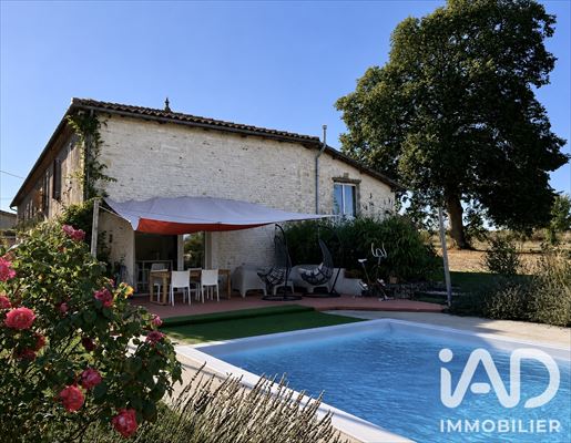 Maison 9 pièces 354 m² · à Bran · 354 m² · 399 000 €