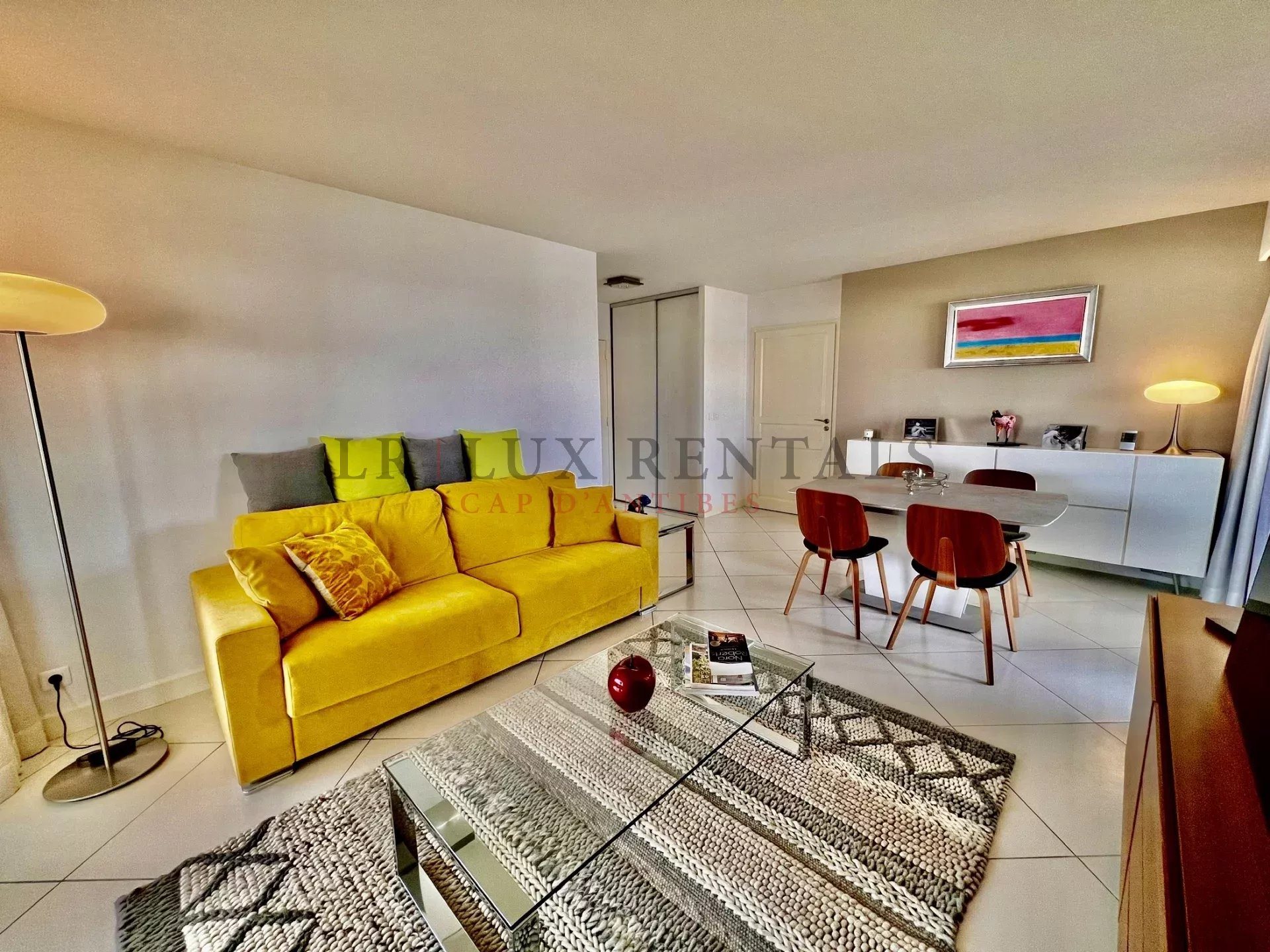 52 m² one-bedroom apartment with terraces and garage in a secure residence - Vue 4