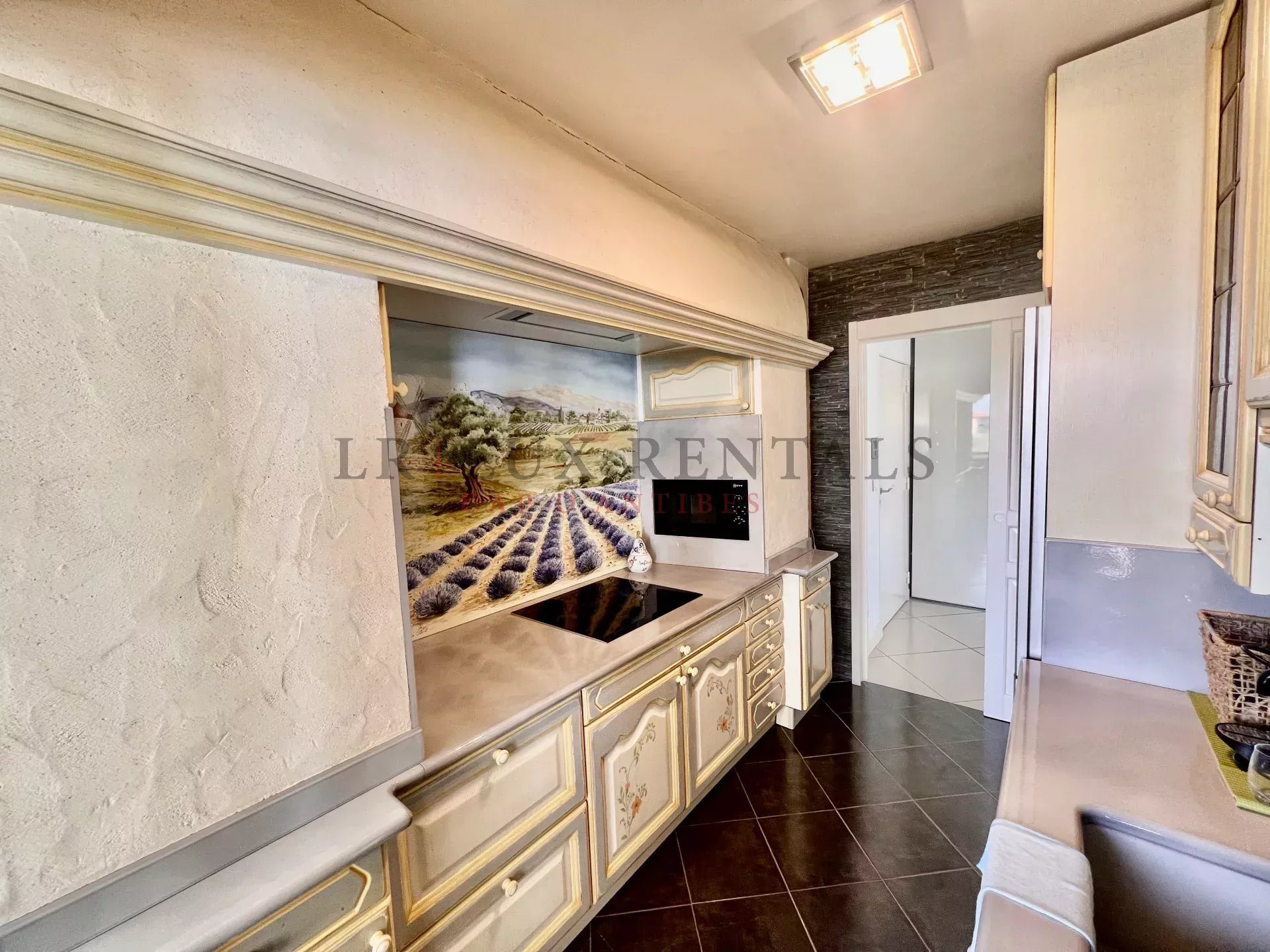 52 m² one-bedroom apartment with terraces and garage in a secure residence - Vue 5