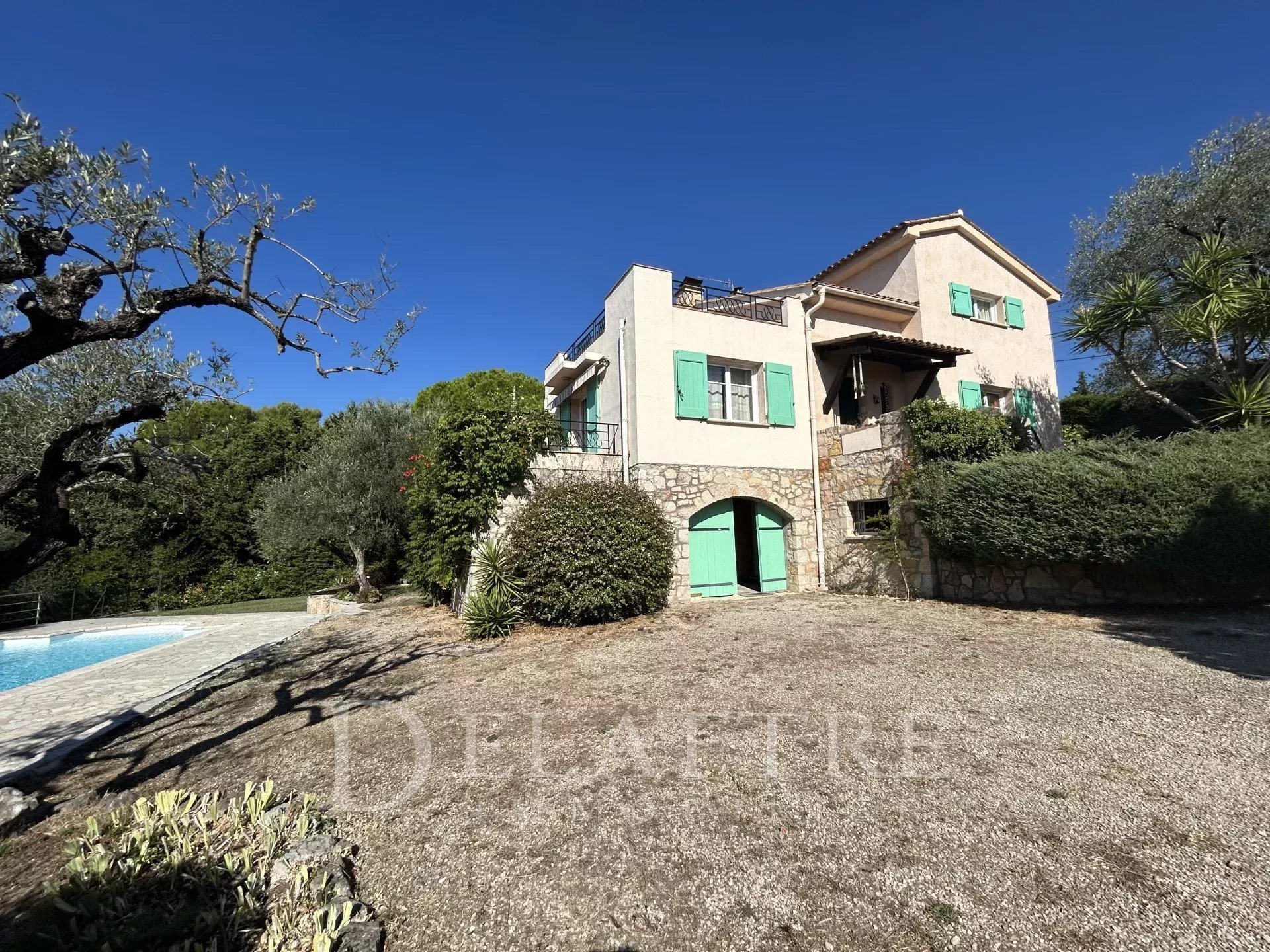Maison à vendre, 170m², Le Rouret