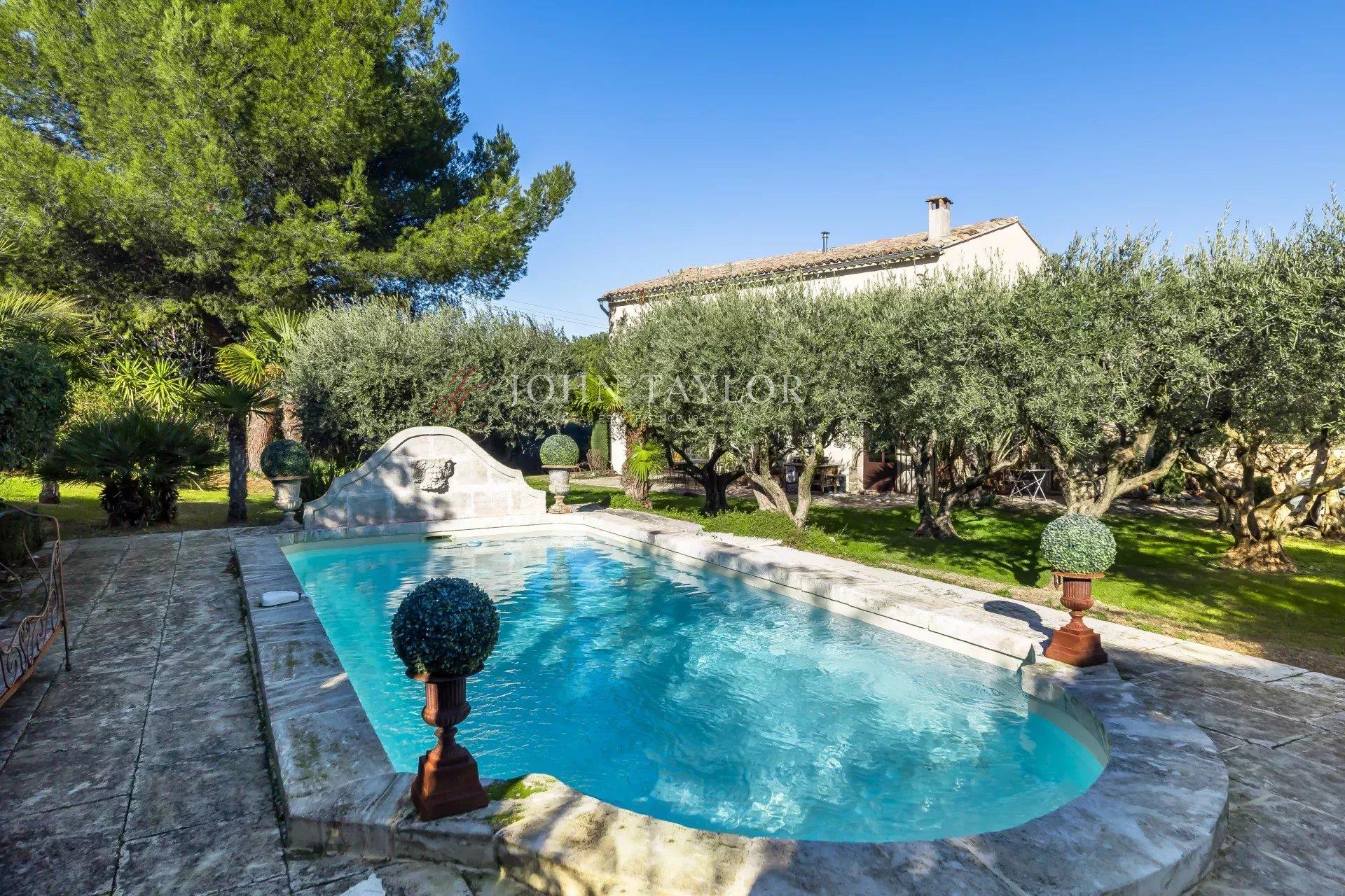 Maison à vendre, 236m², Cavaillon