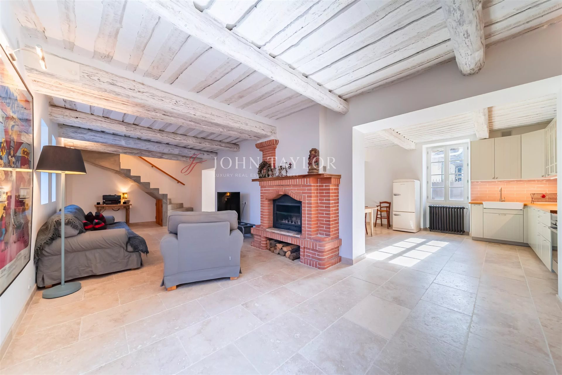 Maison à vendre, 203m², Pernes-les-Fontaines