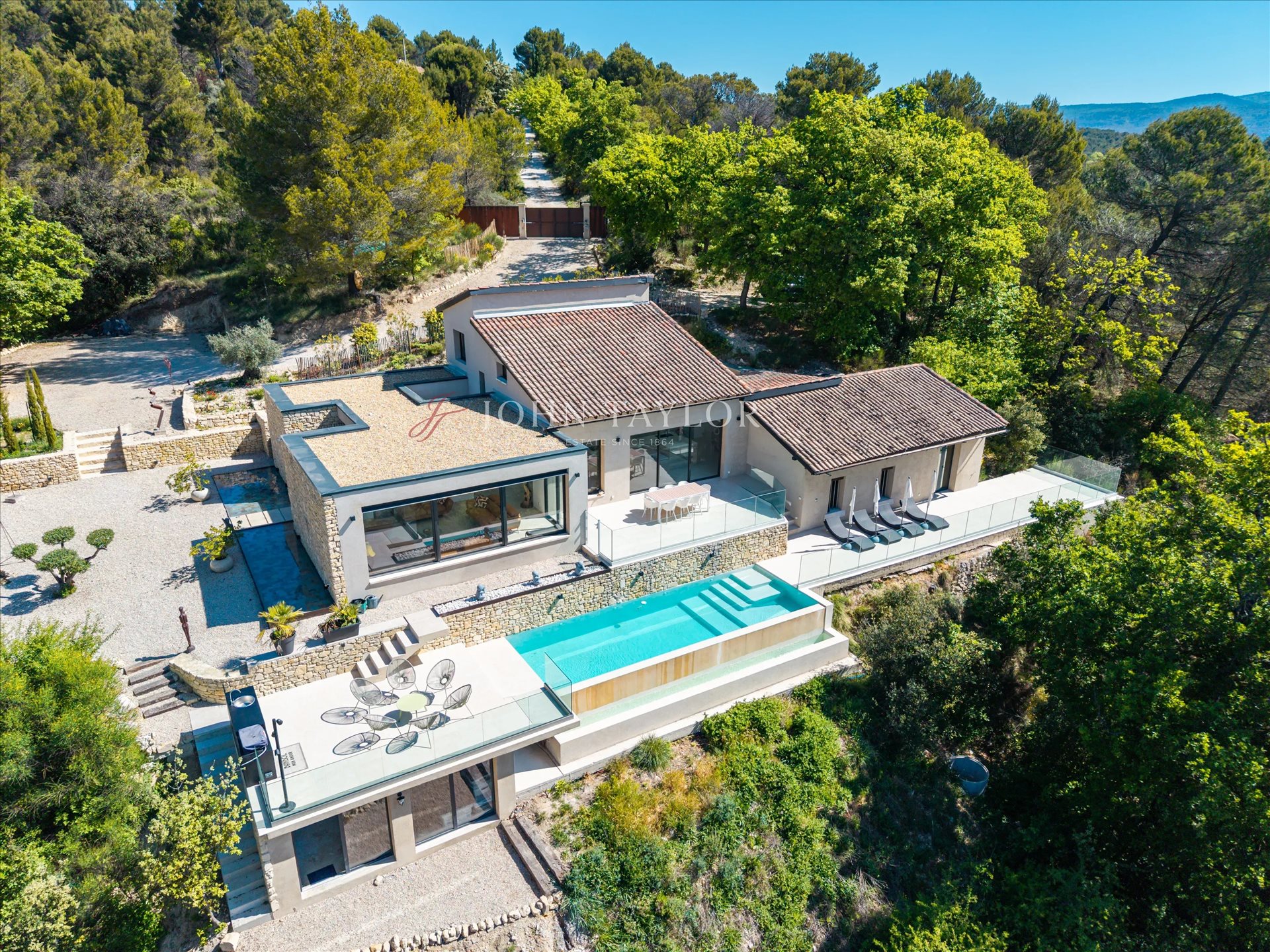 Maison à vendre, 215m², Malemort-du-Comtat