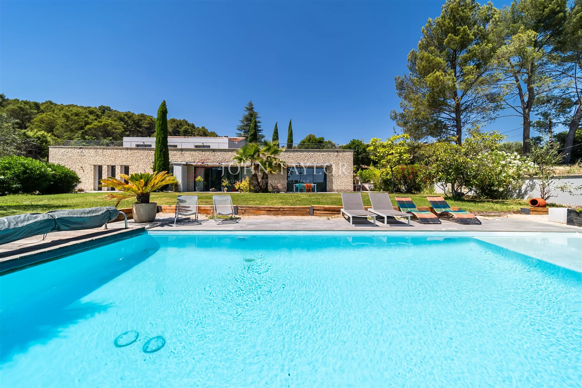Maison à vendre, 218m², Pernes-les-Fontaines