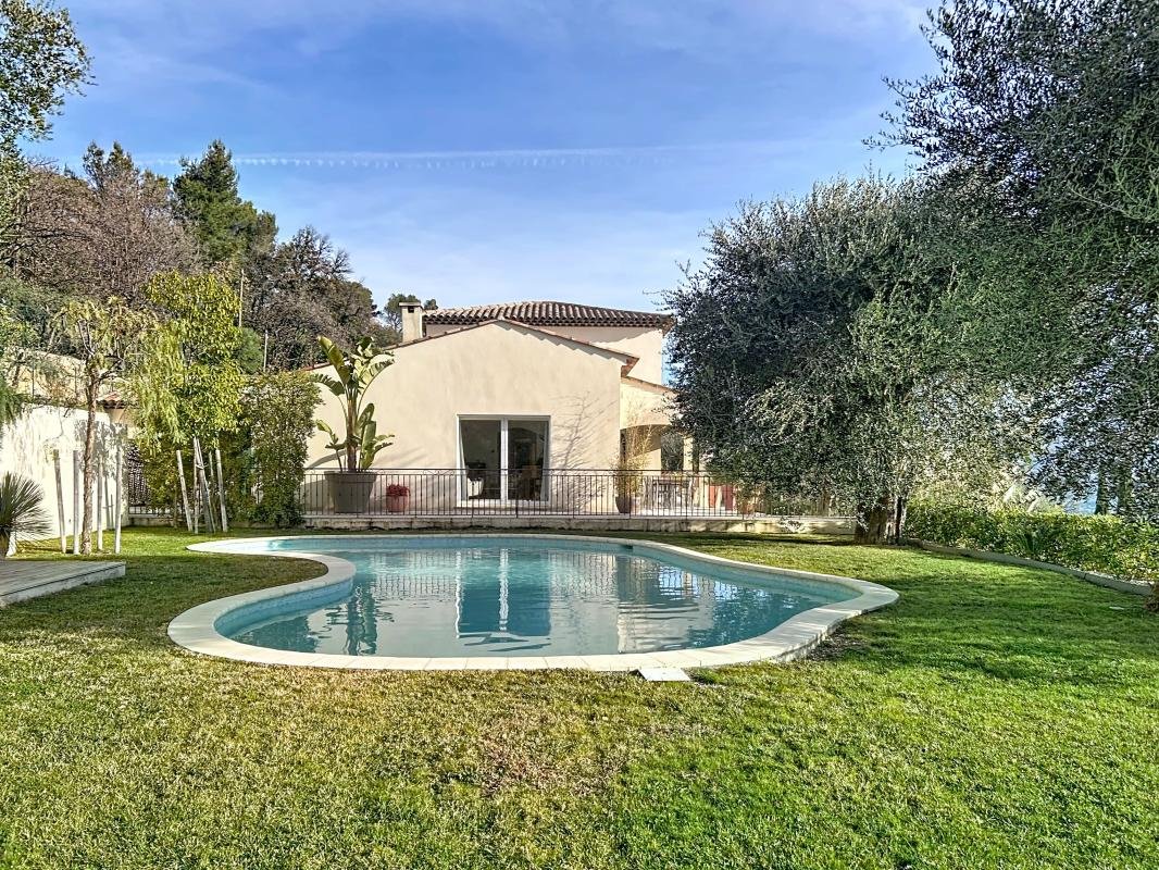 Maison à vendre, 164m², Gattières