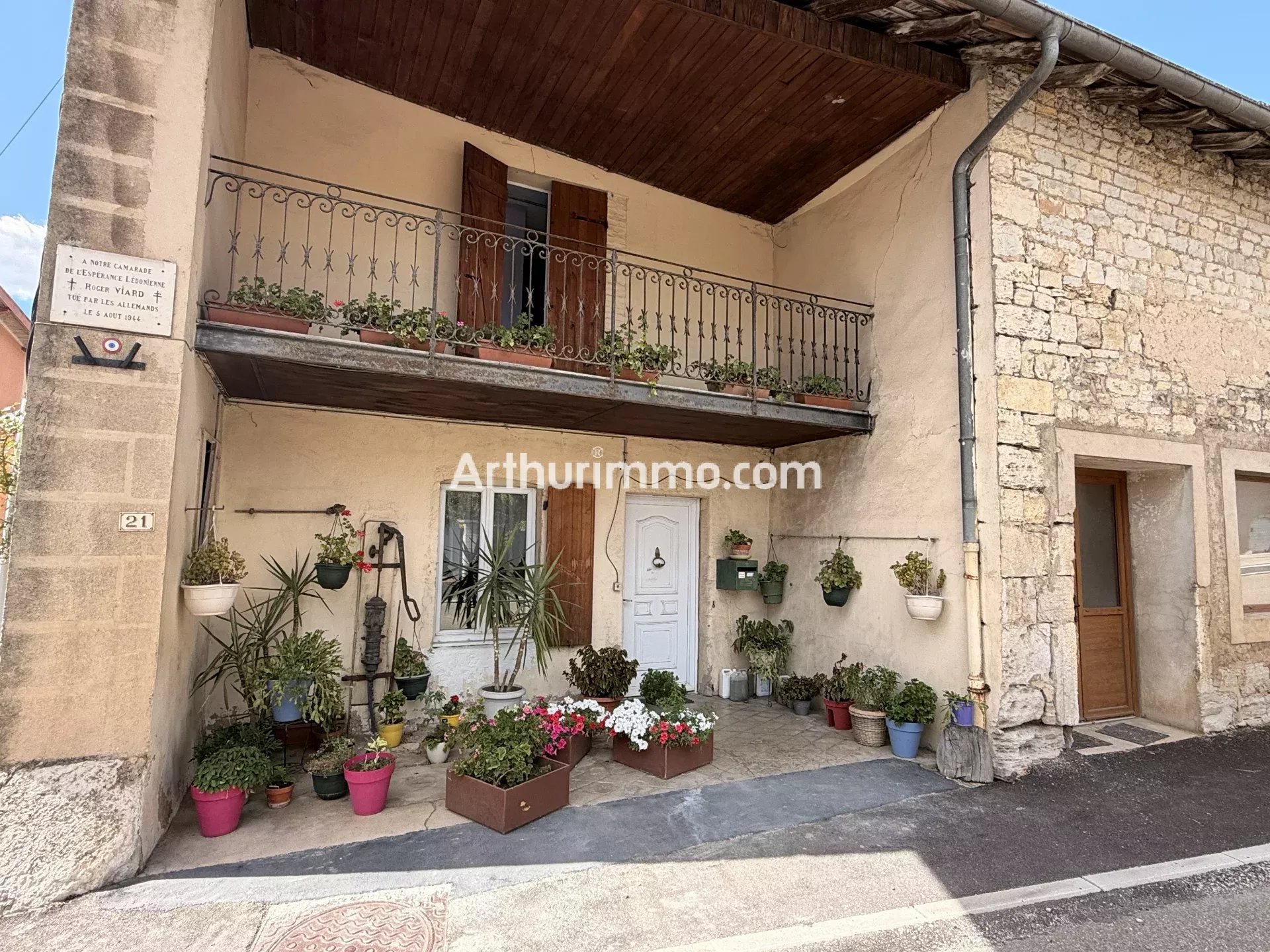 Maison à vendre, 137m², Crotenay