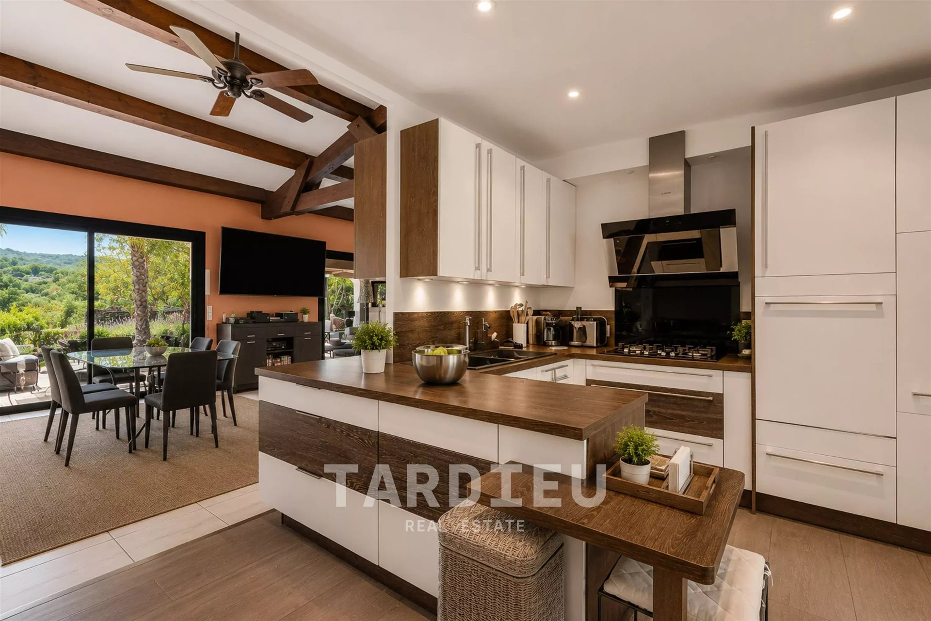 Maison à vendre, 178m², Gassin