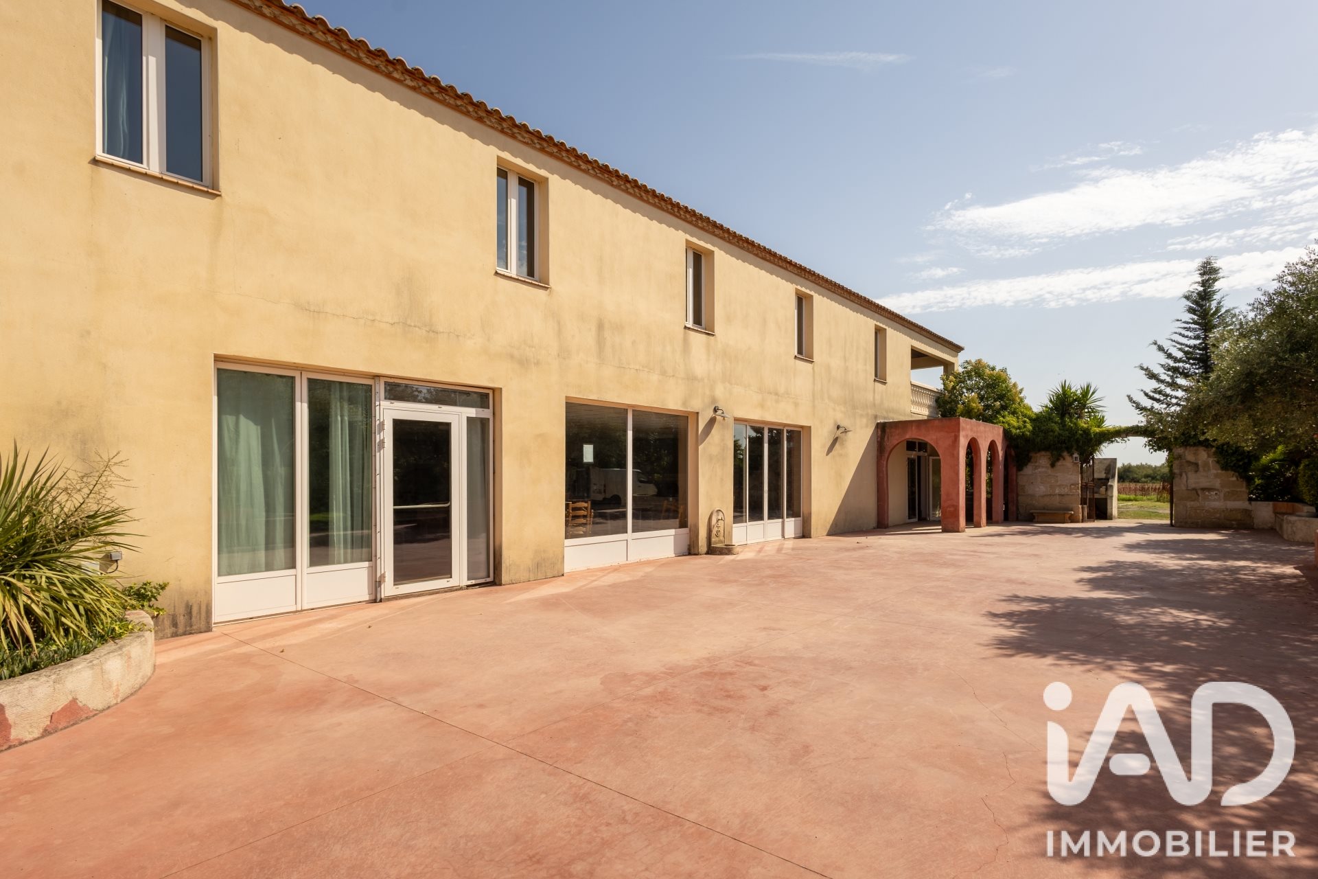 Maison à vendre, 722m², Saint-Laurent-d'Aigouze