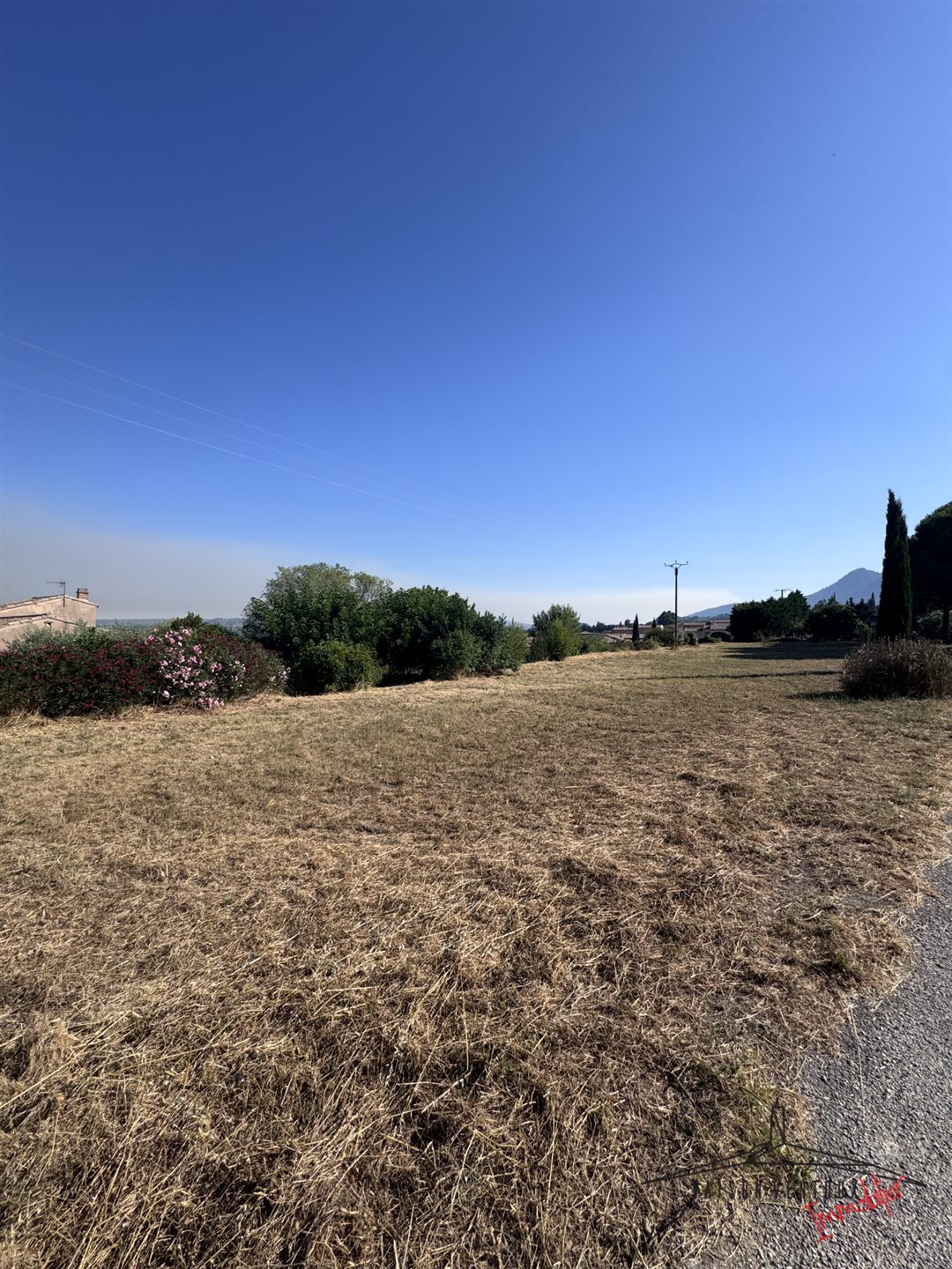 Rare opportunity Building plot in a prime location - Vue 3