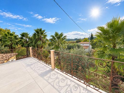 Maison 6 pièces 150 m² · à La Motte · 150 m² · 589 000 €