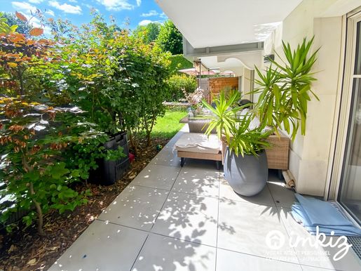 Appartement 4 pièces 81 m² · à Ville-d'Avray · 81 m² · 649 000 €