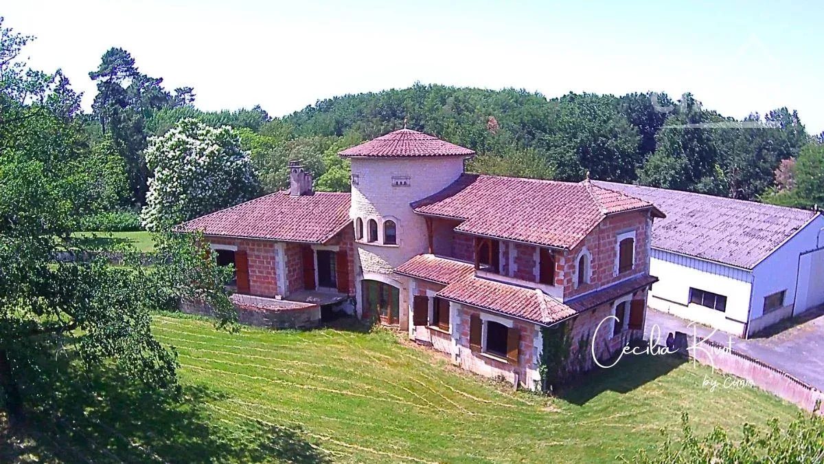 Maison à vendre, 225m², Montendre