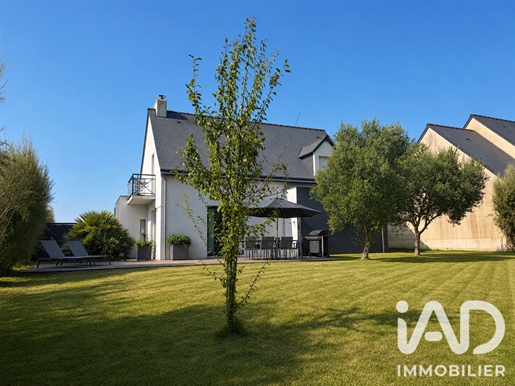 Maison 6 pièces 135 m² · à Saint-Coulomb · 135 m² · 590 000 €