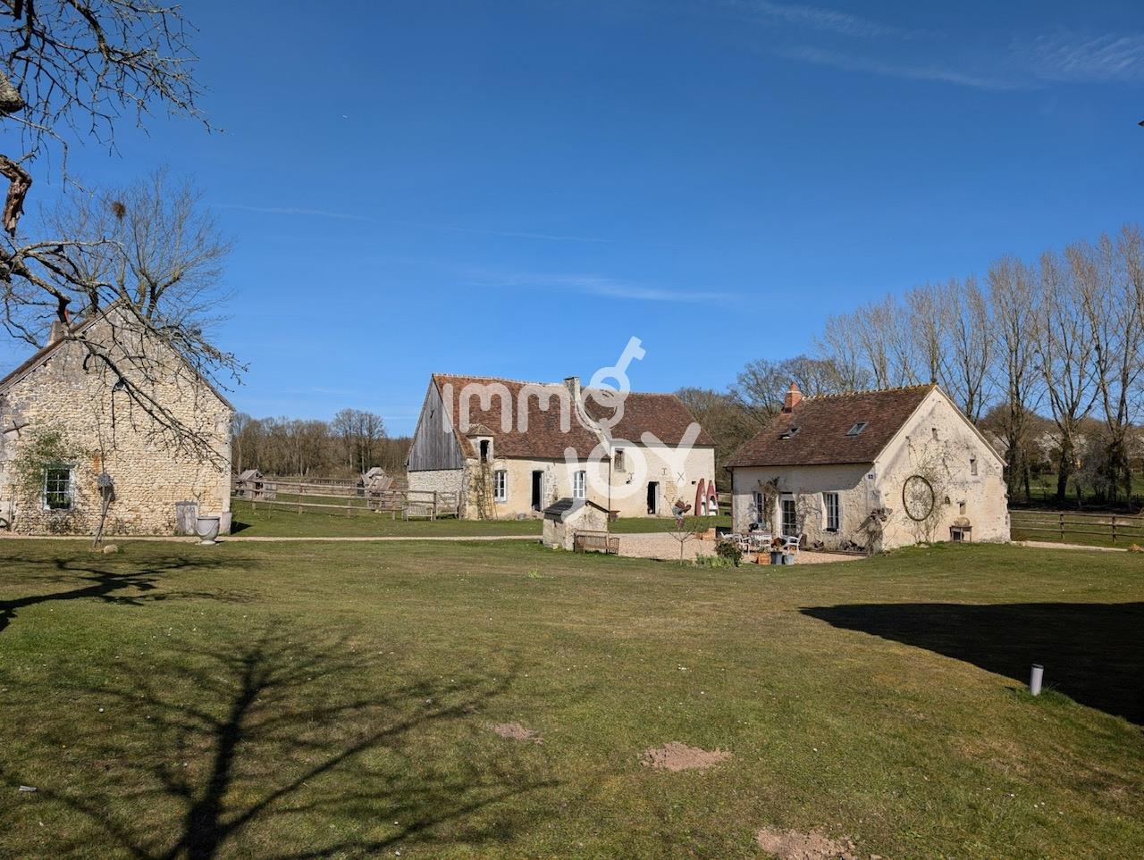 Maison à vendre, 480m², Saint-Mard-de-Réno