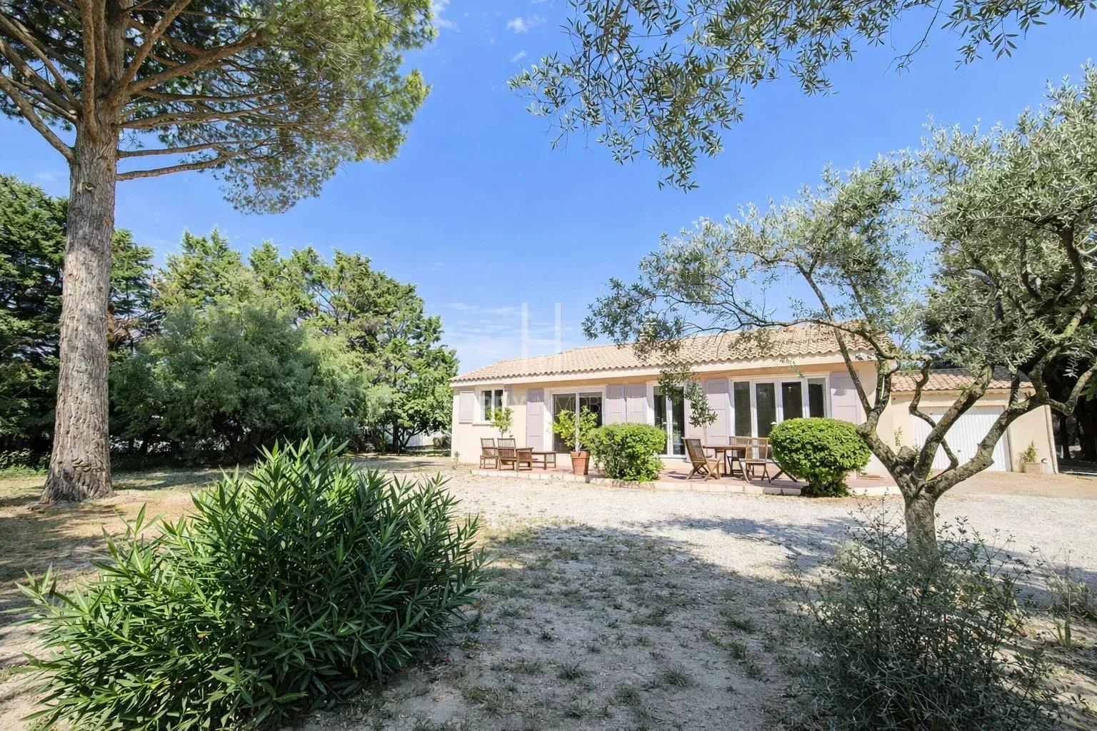 Maison à vendre, 105m², Saint-Etienne-du-Grès