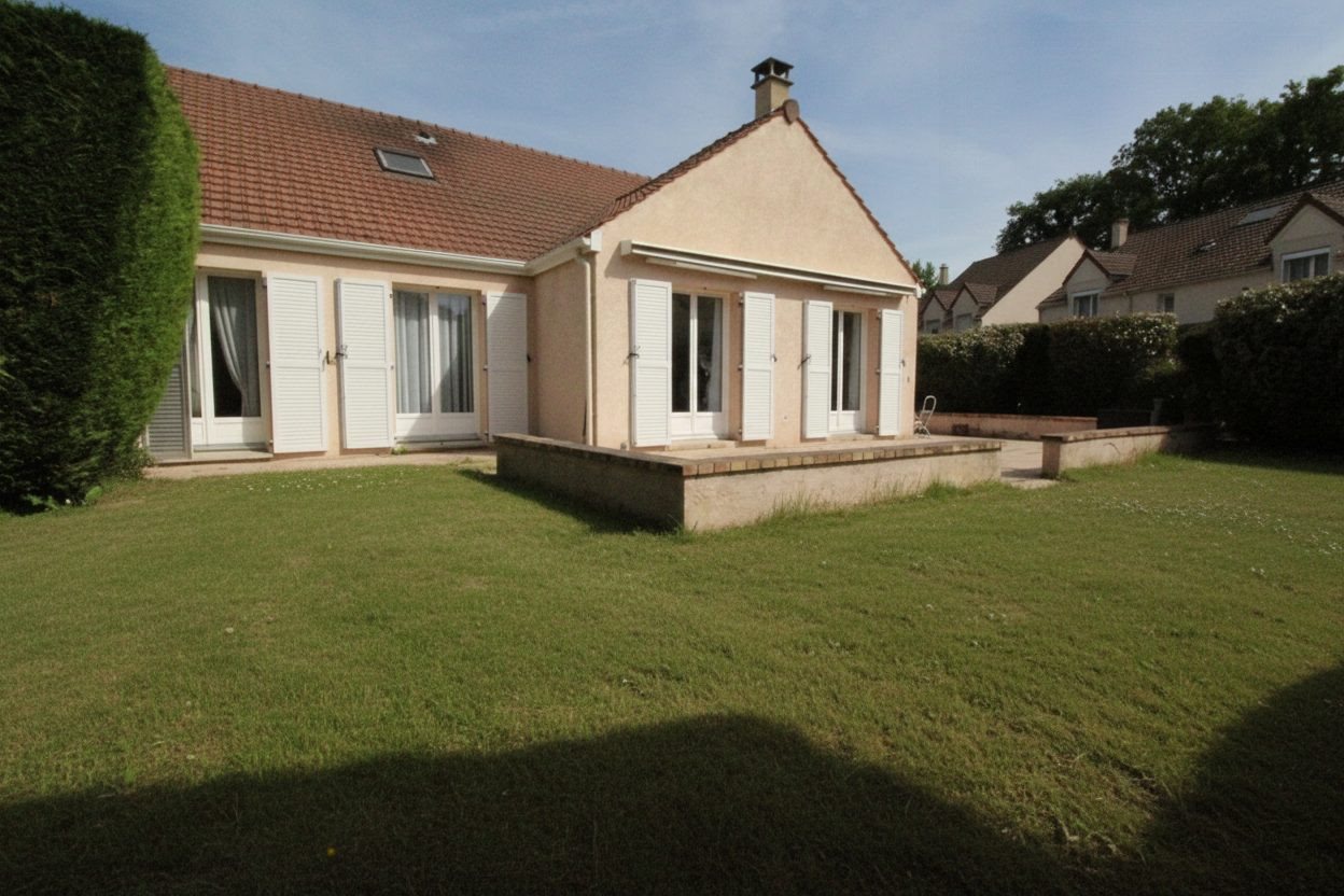 Maison à vendre, 154m², Le Mesnil-Saint-Denis