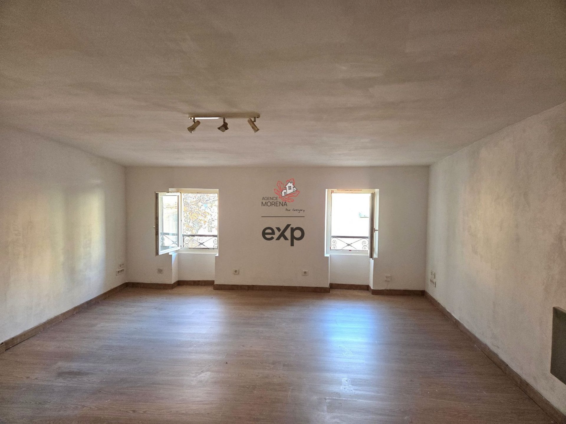 Appartement à vendre, 66m², Solliès-Pont