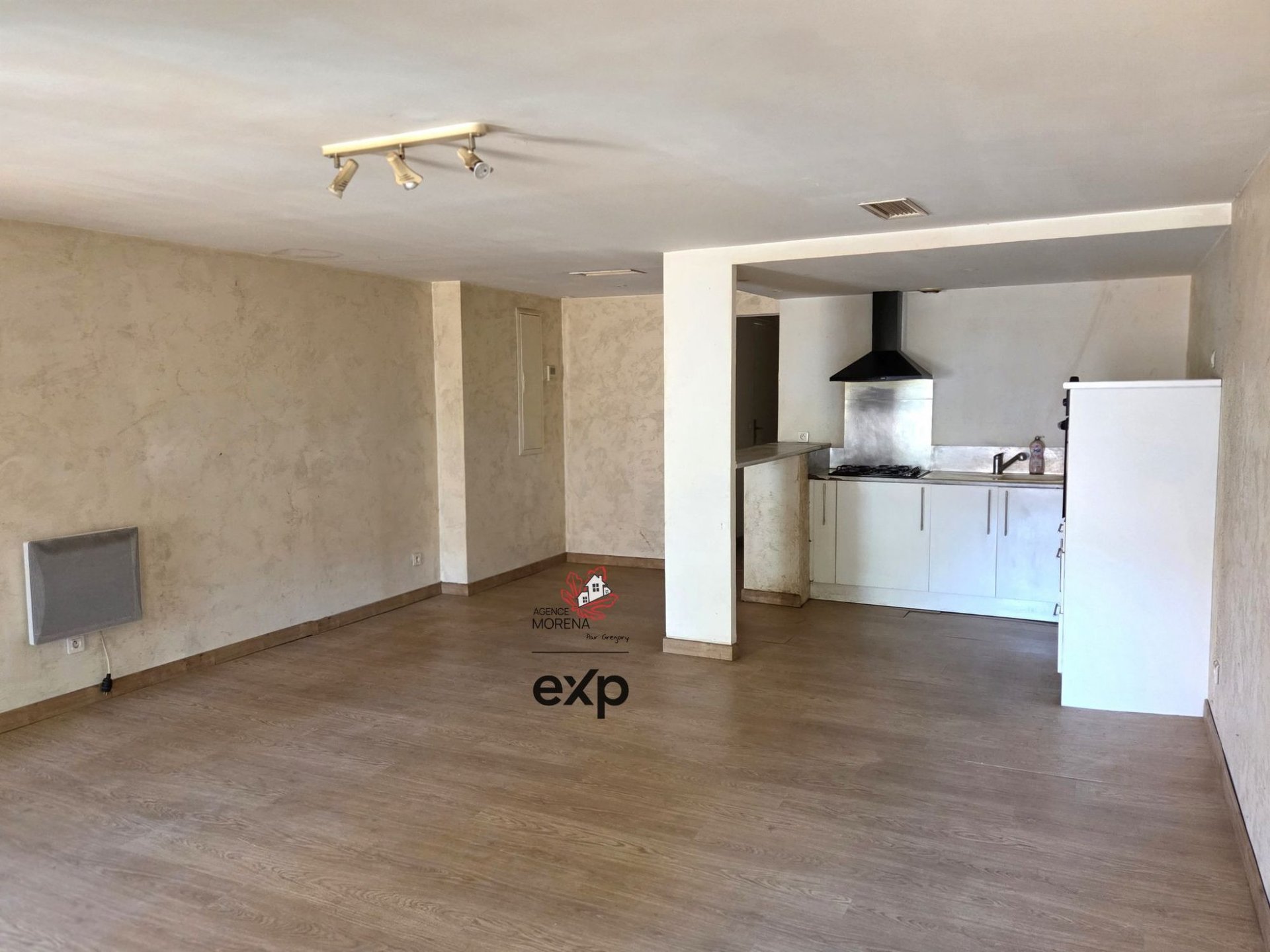 Appartement à vendre, 66m², Solliès-Pont
