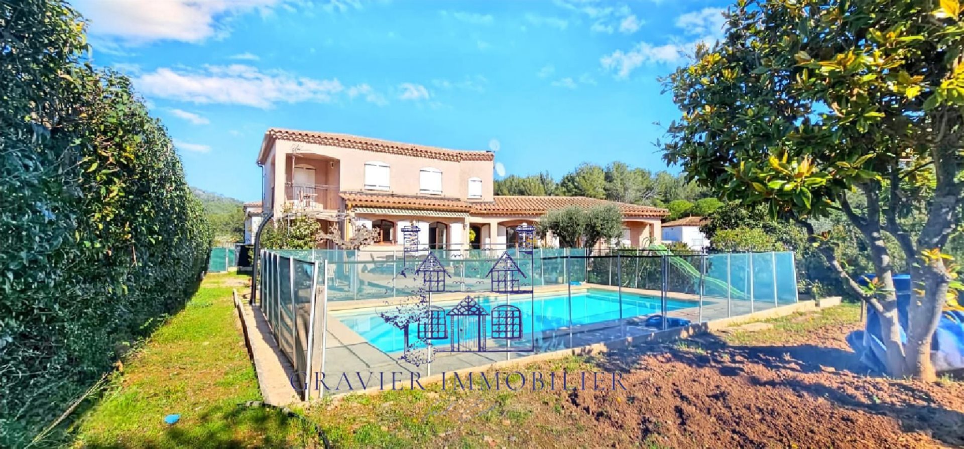 Maison à vendre, 154m², Saint-Cyr-sur-Mer