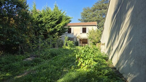 Maison 4 pièces 124 m² · à Gondrin · 124 m² · 75 000 €