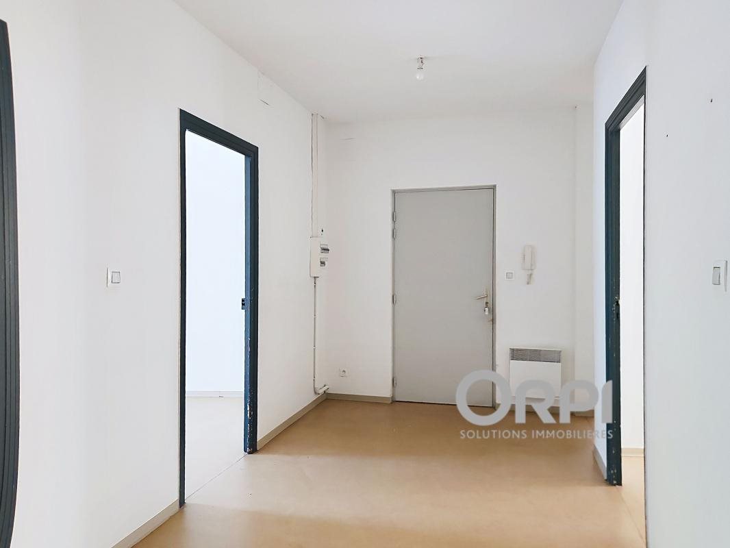 Appartement à louer, 99m², Prades