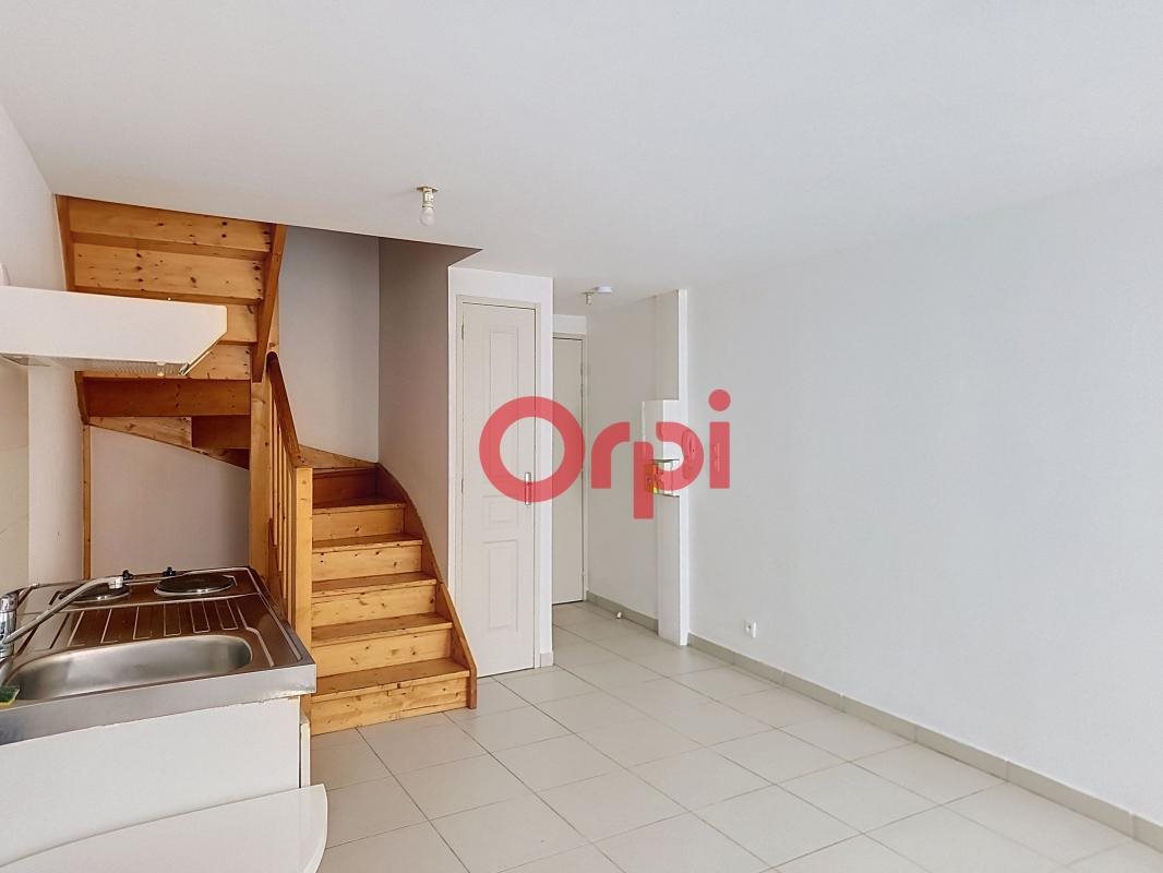 Appartement à louer, 32m², Prades