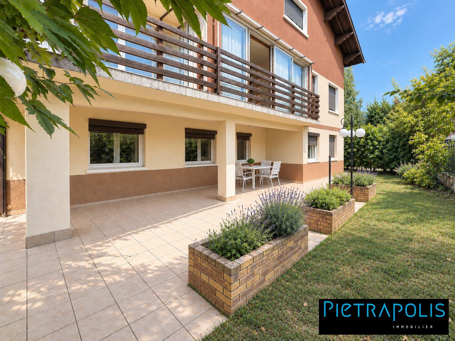 Maison à vendre, 195m², Arnas