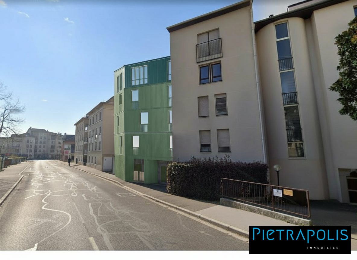 Purchase: Land (69000) - Vue 3