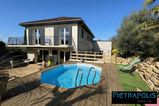 Maison 7 pièces 180 m² · à Jassans-Riottier · 180 m² · 399 000 €