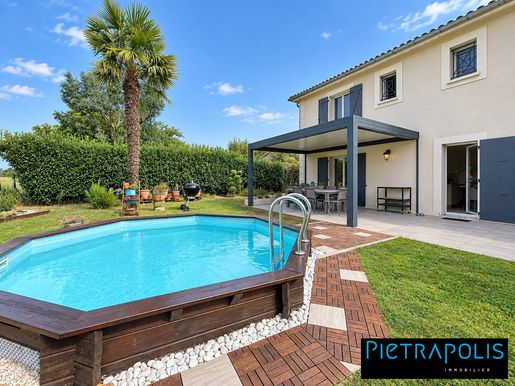 Maison 6 pièces 104 m² · à Genay · 104 m² · 440 000 €
