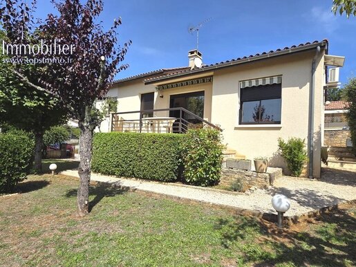 Maison 5 pièces 97 m² · à Villefranche-de-Rouergue · 97 m² · 232 000 €