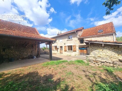 Maison 4 pièces 99 m² · à Vailhourles · 99 m² · 128 000 €