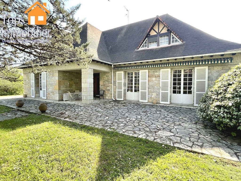 Maison à vendre, 228m², Villefranche-de-Rouergue