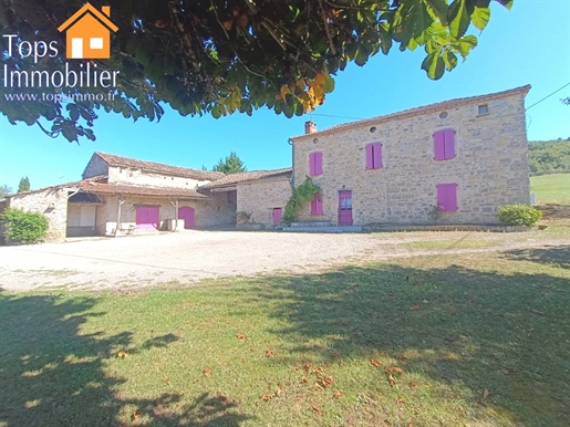 Maison 4 pièces 105 m² · à Villefranche-de-Rouergue · 105 m² · 233 000 €