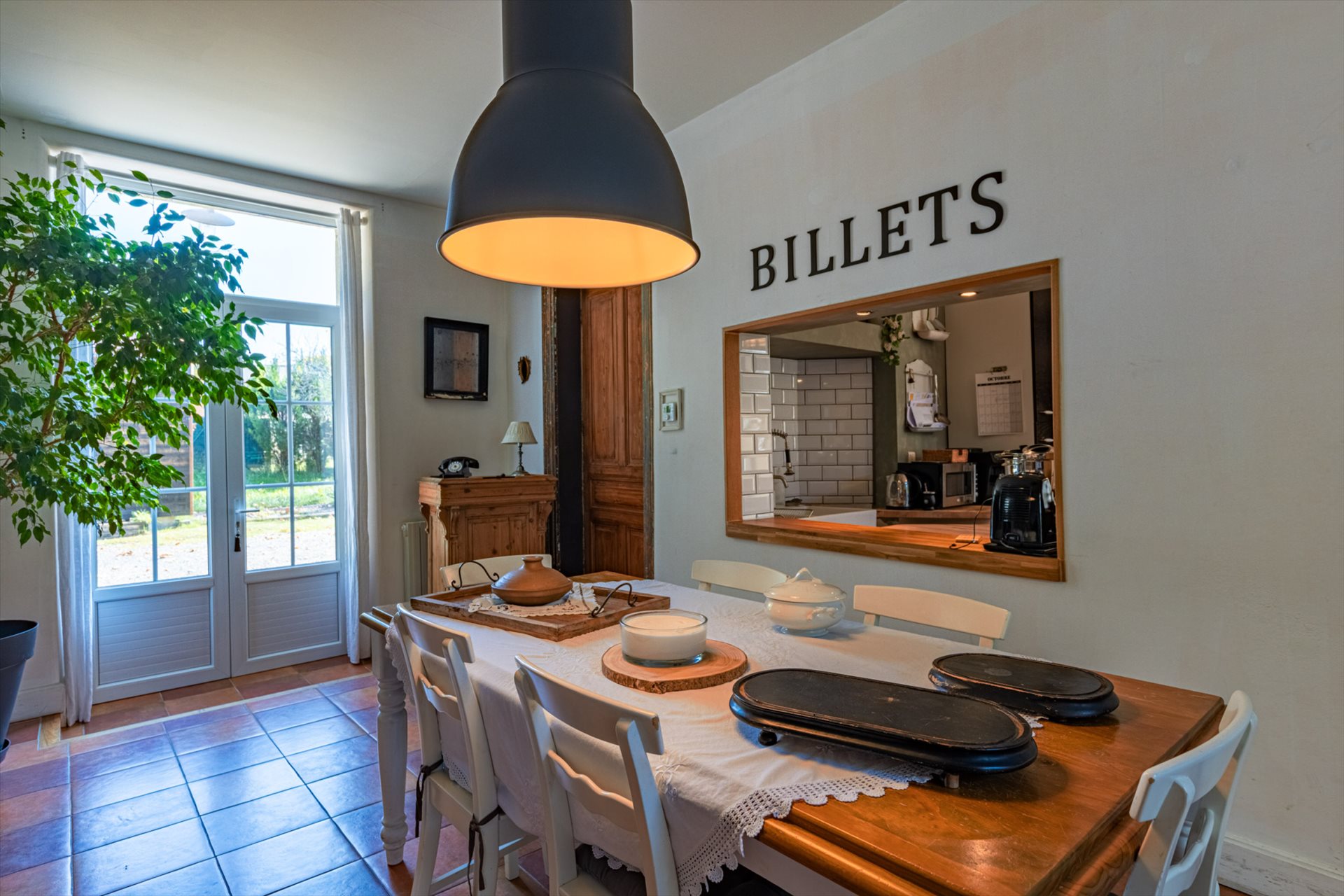 Maison à vendre, 136m², Vic-le-Fesq