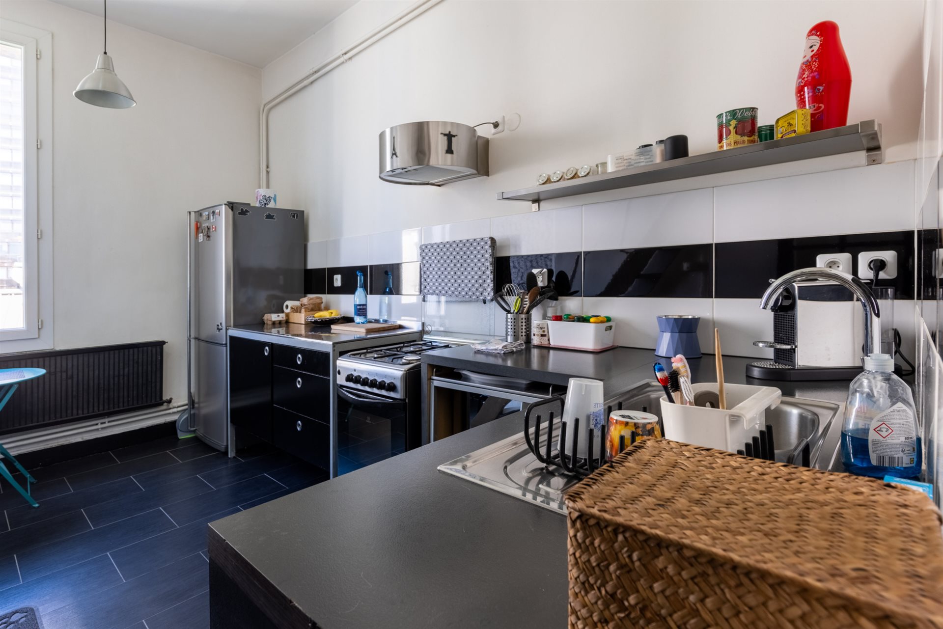 Inspiring 2-bedroom duplex apartment in the heart of Montpellier Charm, light and... - View 2