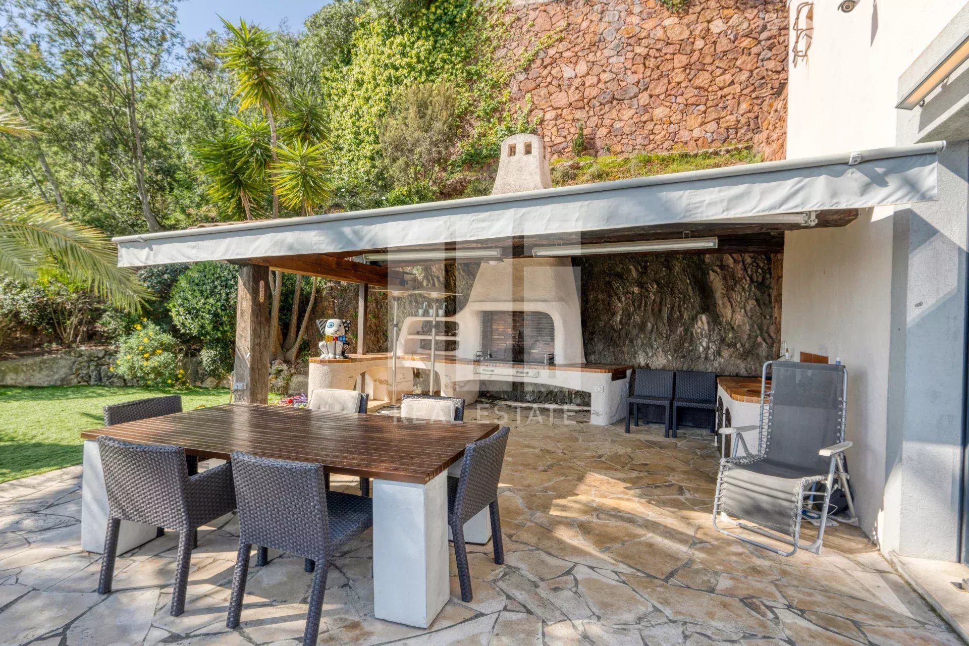Maison à vendre, 268m², Théoule-sur-Mer