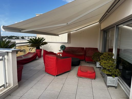 Appartement 4 pièces 135 m² · à Bordeaux · 135 m² · 715 000 €