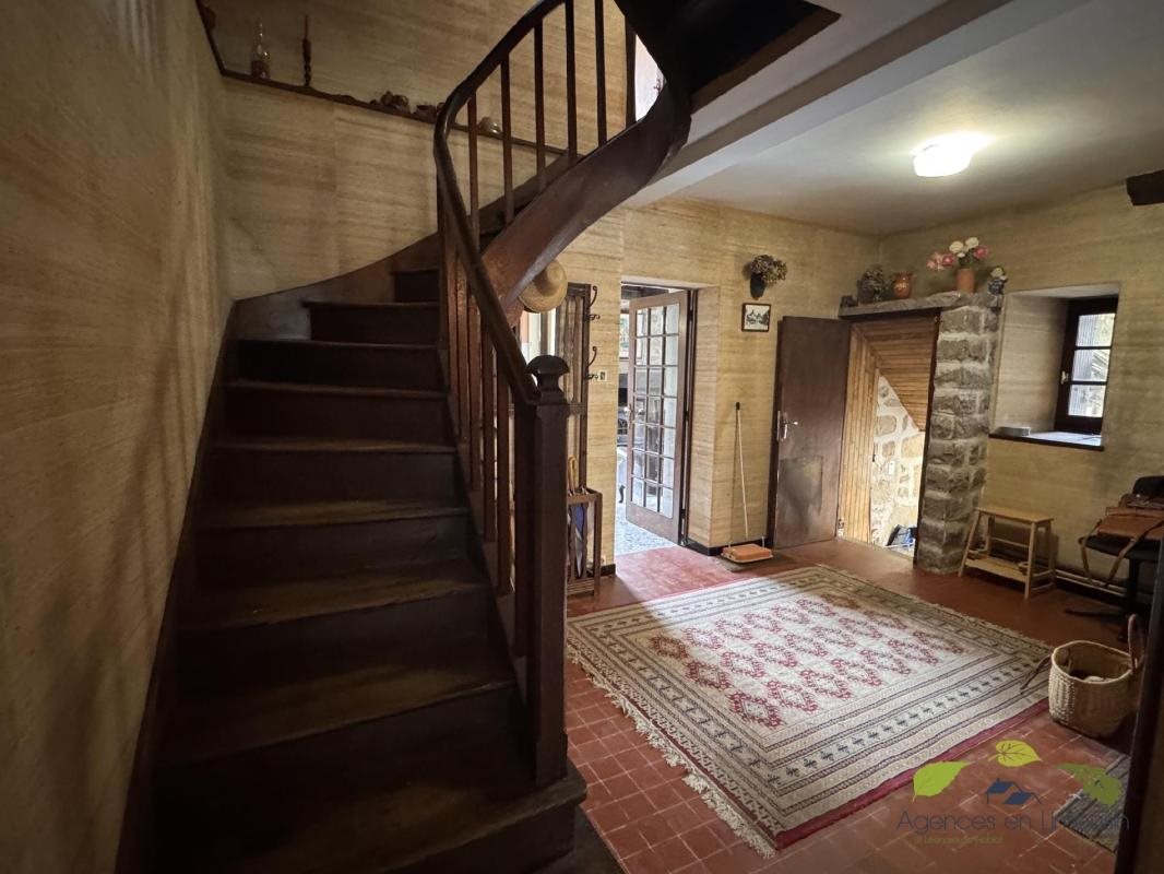 Maison à vendre, 129m², Treignac