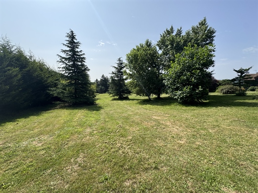 Terrain 2000 m² · à Annonay · 2 000 m² · 149 000 €