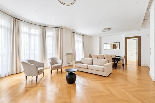 Appartement 5 pièces 190 m² · à Paris 16ème · 190 m² · 2 750 000 €