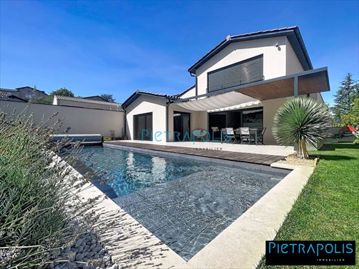 Maison 5 pièces 150 m² · à Lachassagne · 150 m² · 630 000 €
