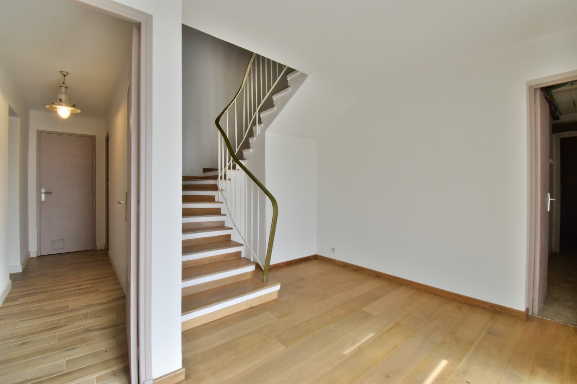 Maison à vendre, 184m², Château-Arnoux-Saint-Auban