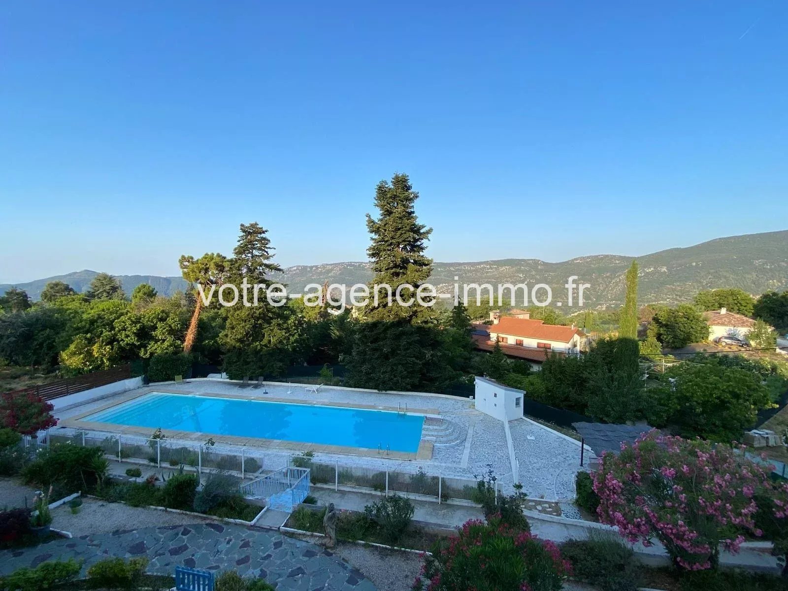 Appartement à vendre, 53m², Berre-les-Alpes