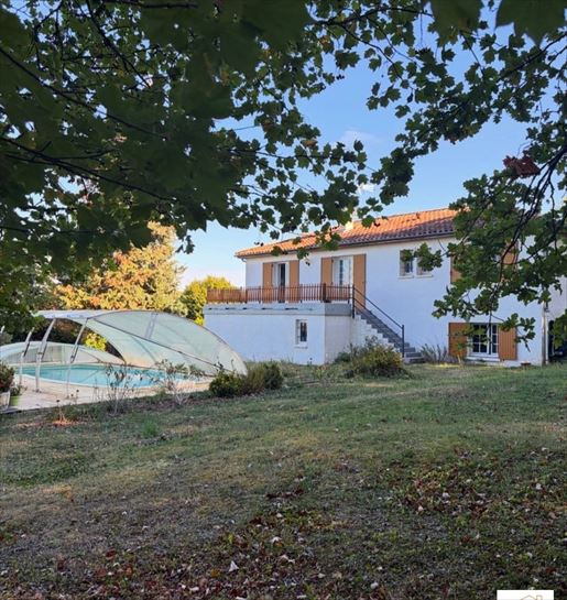 6 pièces 101 m² · à Périgueux · 101 m² · 265 000 €